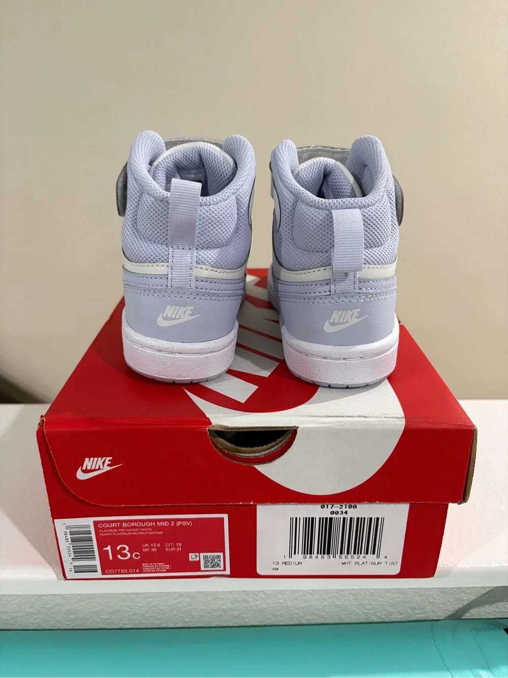 Nike Court Borough 2 Mid